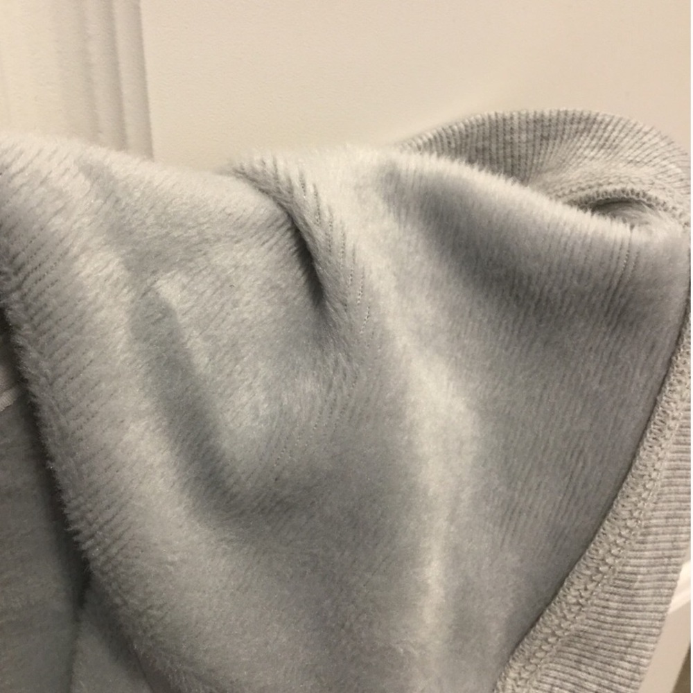 XXL velvet lined  Super cozy Cardigan 🙃 - Picture 6 of 8